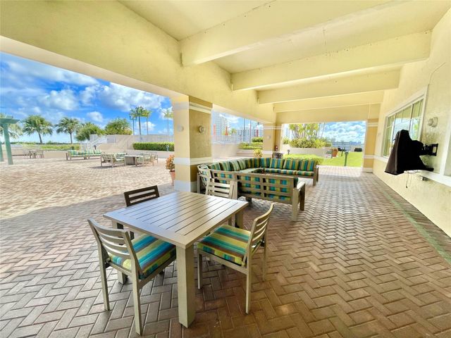 3020 NE 32nd Street Unit 905, Fort Lauderdale, FL 33306