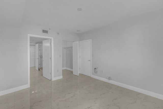 3020 NE 32nd Street Unit 905, Fort Lauderdale, FL 33306