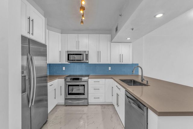 3020 NE 32nd Street Unit 905, Fort Lauderdale, FL 33306