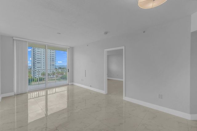 3020 NE 32nd Street Unit 905, Fort Lauderdale, FL 33306