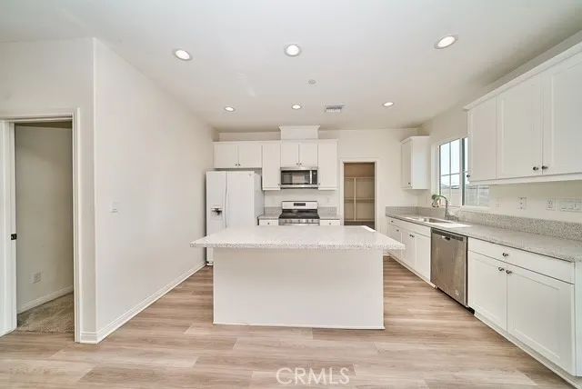 20009 Lemonscent Drive, Riverside, CA 92507