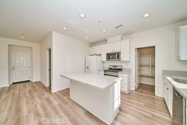 20009 Lemonscent Drive, Riverside, CA 92507