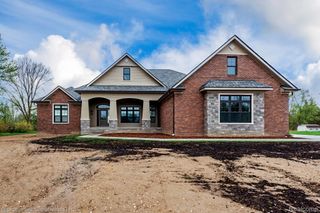 1933 Shane Ct, Addison Township, MI 48370