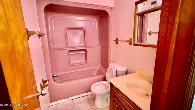 116 JAMES Avenue, Interlachen, FL 32148