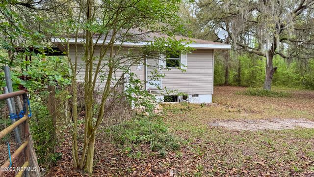 116 JAMES Avenue, Interlachen, FL 32148