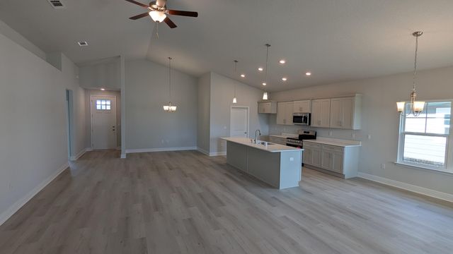 148 Bonne Vue Circle Lot 109-1, Freeport, FL 32439