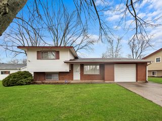 242 Hickory Street, Park Forest, IL 60466