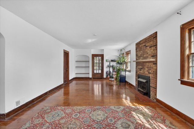 804 Woodworth Avenue, Alma, MI 48801