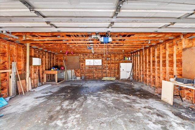 804 Woodworth Avenue, Alma, MI 48801