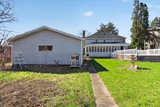 804 Woodworth Avenue, Alma, MI 48801