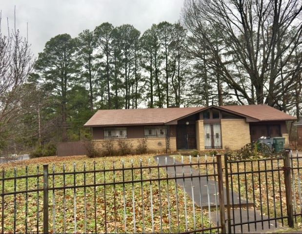 3935 N TREZEVANT LN, Memphis, TN 38127