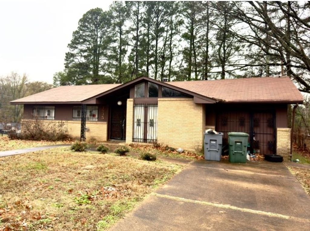 3935 N TREZEVANT LN, Memphis, TN 38127