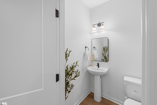 122 Guest Circle, Anderson, SC 29621