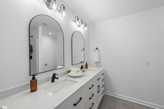 122 Guest Circle, Anderson, SC 29621