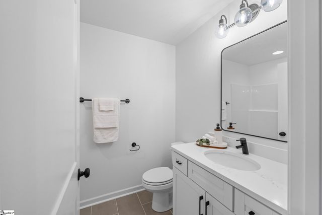 122 Guest Circle, Anderson, SC 29621