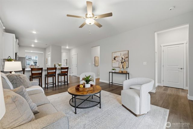 950 York Street, Buckley, WA 98321