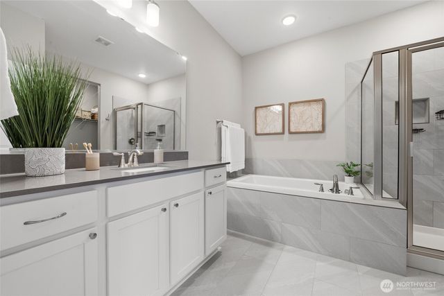 950 York Street, Buckley, WA 98321