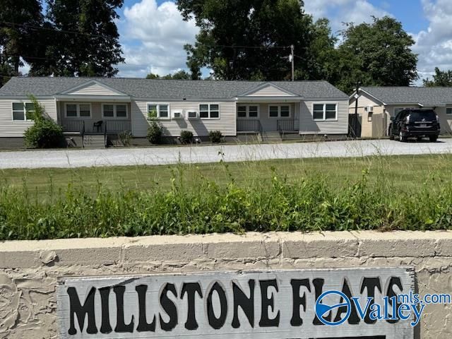 2714 7th Avenue SW D, Huntsville, AL 35805