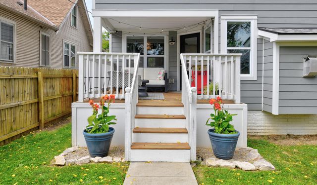 1527 Oak Street, Columbus, OH 43205