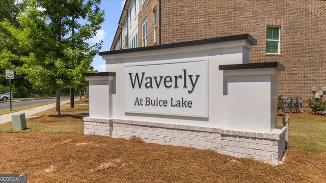 717 Payton Lane, Acworth, GA 30102