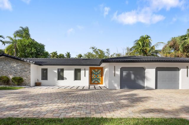 11621 NW 21st Court, Plantation, FL 33323