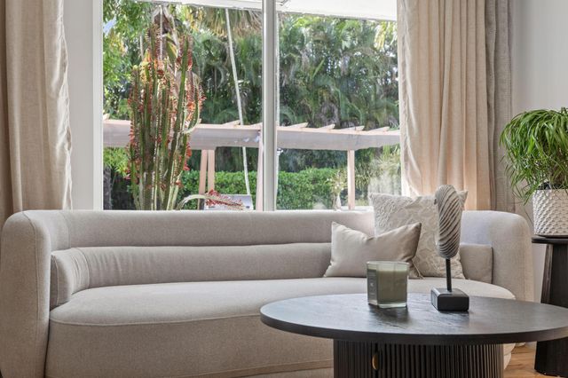 11621 NW 21st Court, Plantation, FL 33323