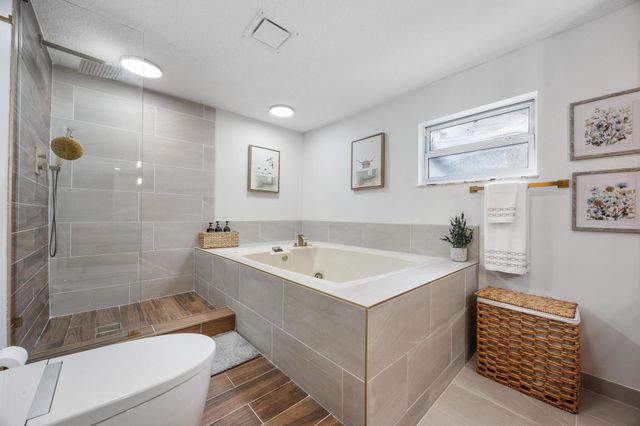 11621 NW 21st Court, Plantation, FL 33323