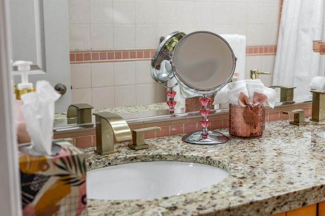 11621 NW 21st Court, Plantation, FL 33323