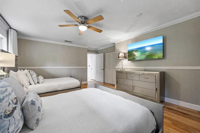 11621 NW 21st Court, Plantation, FL 33323