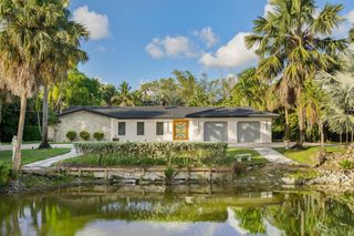 11621 NW 21st Court, Plantation, FL 33323