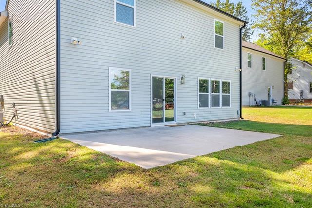 4623 Shattalon Drive, Winston-salem, NC 27106