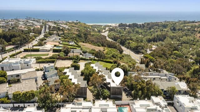 29235 Heathercliff Road 12, Malibu, CA 90265