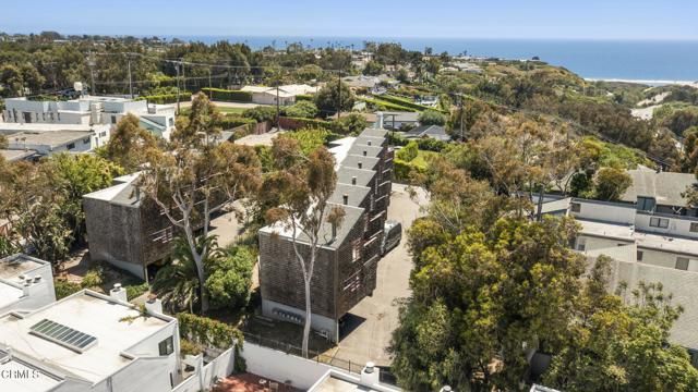 29235 Heathercliff Road 12, Malibu, CA 90265