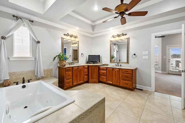 5912 Riviera Drive, Benton, AR 72019