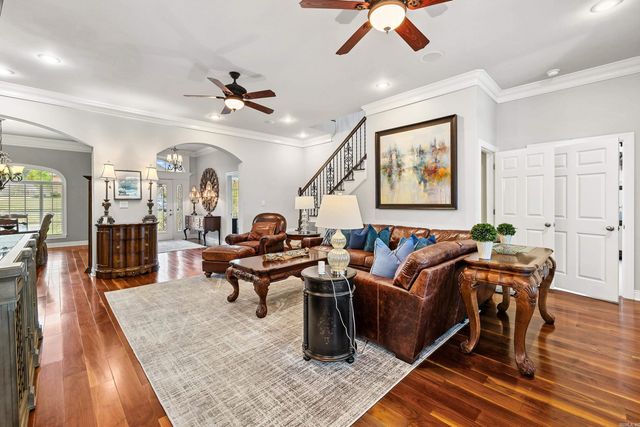 5912 Riviera Drive, Benton, AR 72019