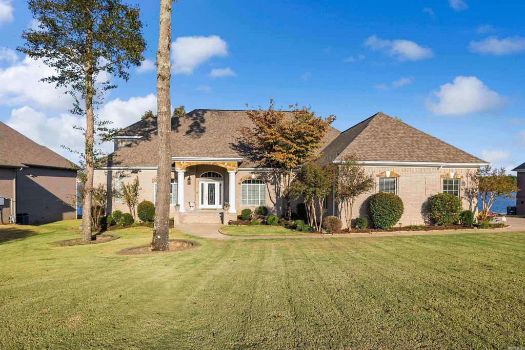 5912 Riviera Drive, Benton, AR 72019