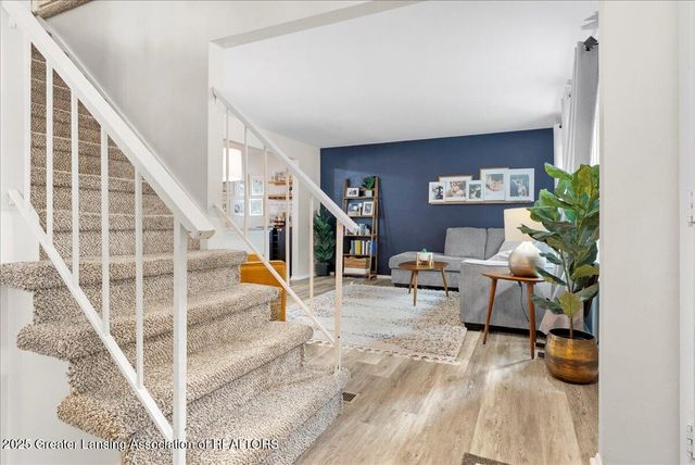 992 Touraine Avenue, East Lansing, MI 48823