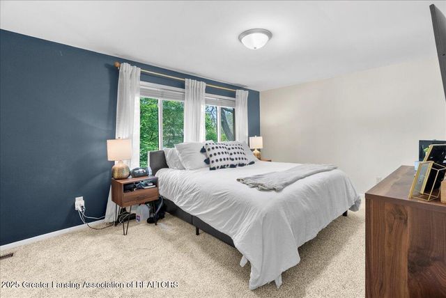 992 Touraine Avenue, East Lansing, MI 48823