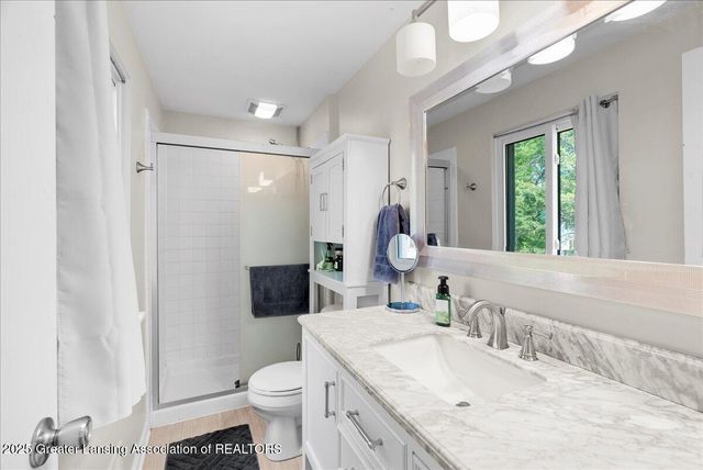 992 Touraine Avenue, East Lansing, MI 48823