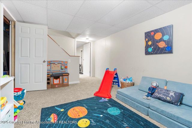 992 Touraine Avenue, East Lansing, MI 48823