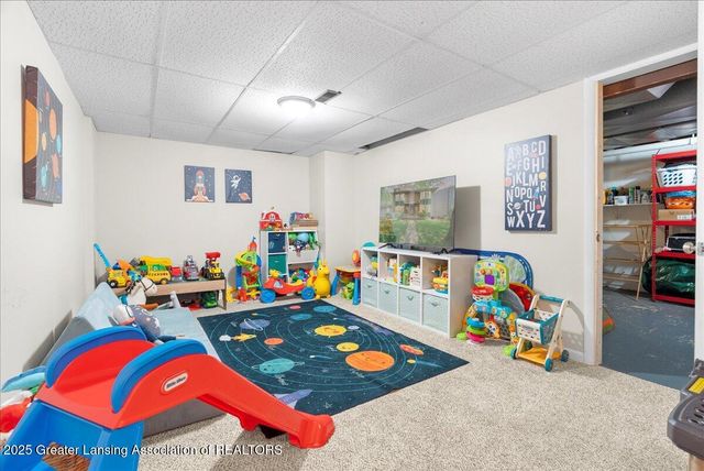 992 Touraine Avenue, East Lansing, MI 48823