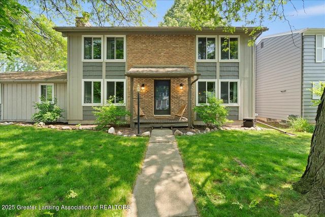 992 Touraine Avenue, East Lansing, MI 48823