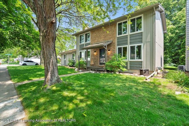992 Touraine Avenue, East Lansing, MI 48823