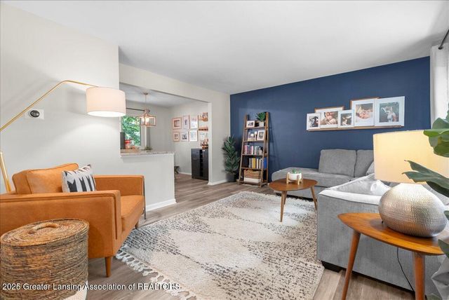 992 Touraine Avenue, East Lansing, MI 48823