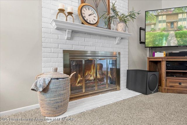 992 Touraine Avenue, East Lansing, MI 48823