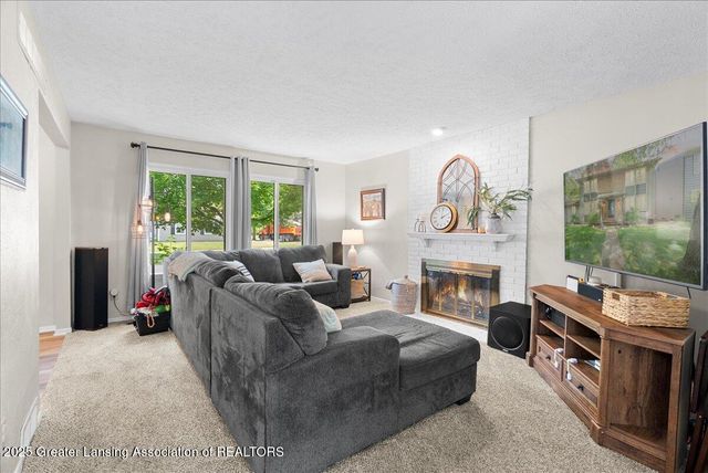 992 Touraine Avenue, East Lansing, MI 48823