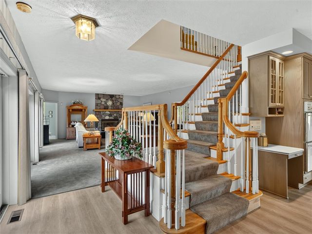 15 Crossbow Drive, Penfield, NY 14526