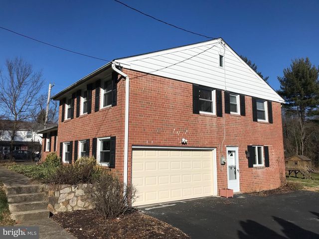 1443 VALLEY FORGE RD, Wayne, PA 19087