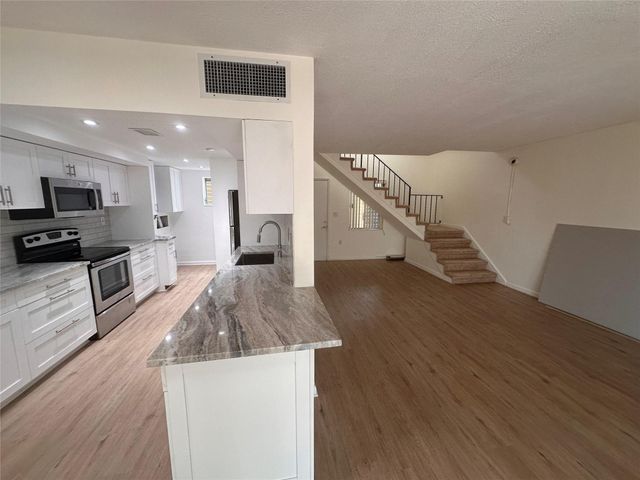 1501 SE 15TH Street 3-4, Fort Lauderdale, FL 33316