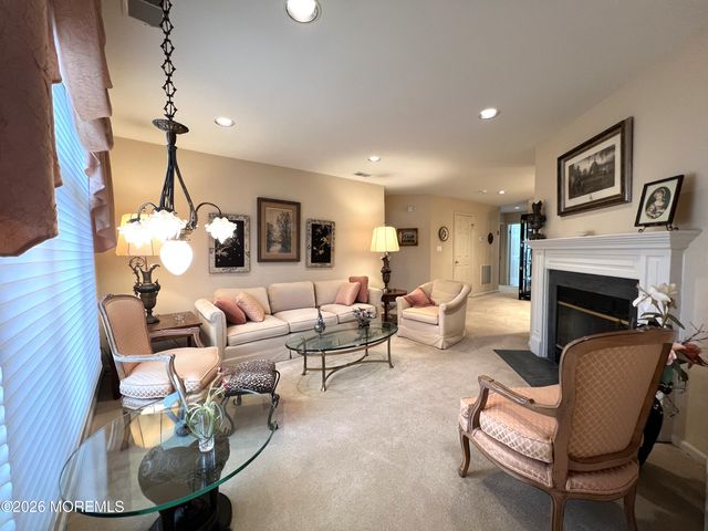 92 Winthrop Road C, Monroe, NJ 08831